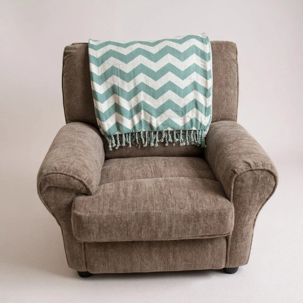 World Market Throw Blanket Green White Chevron‎ Cotton Fringe Accent 50x60